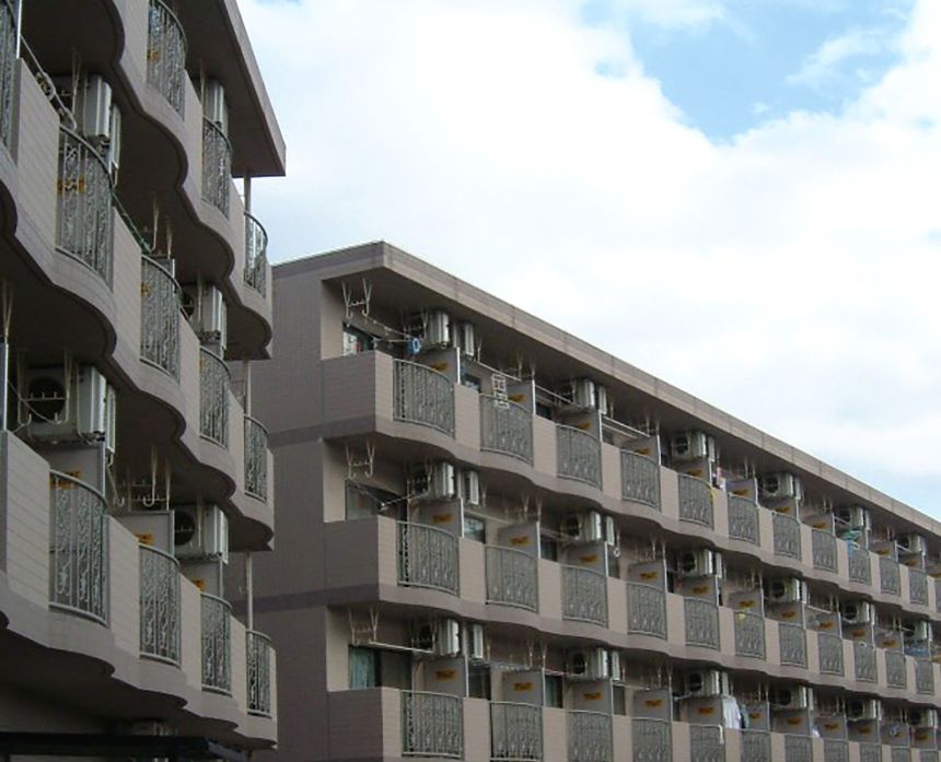 マンションMIO A・B棟の写真1