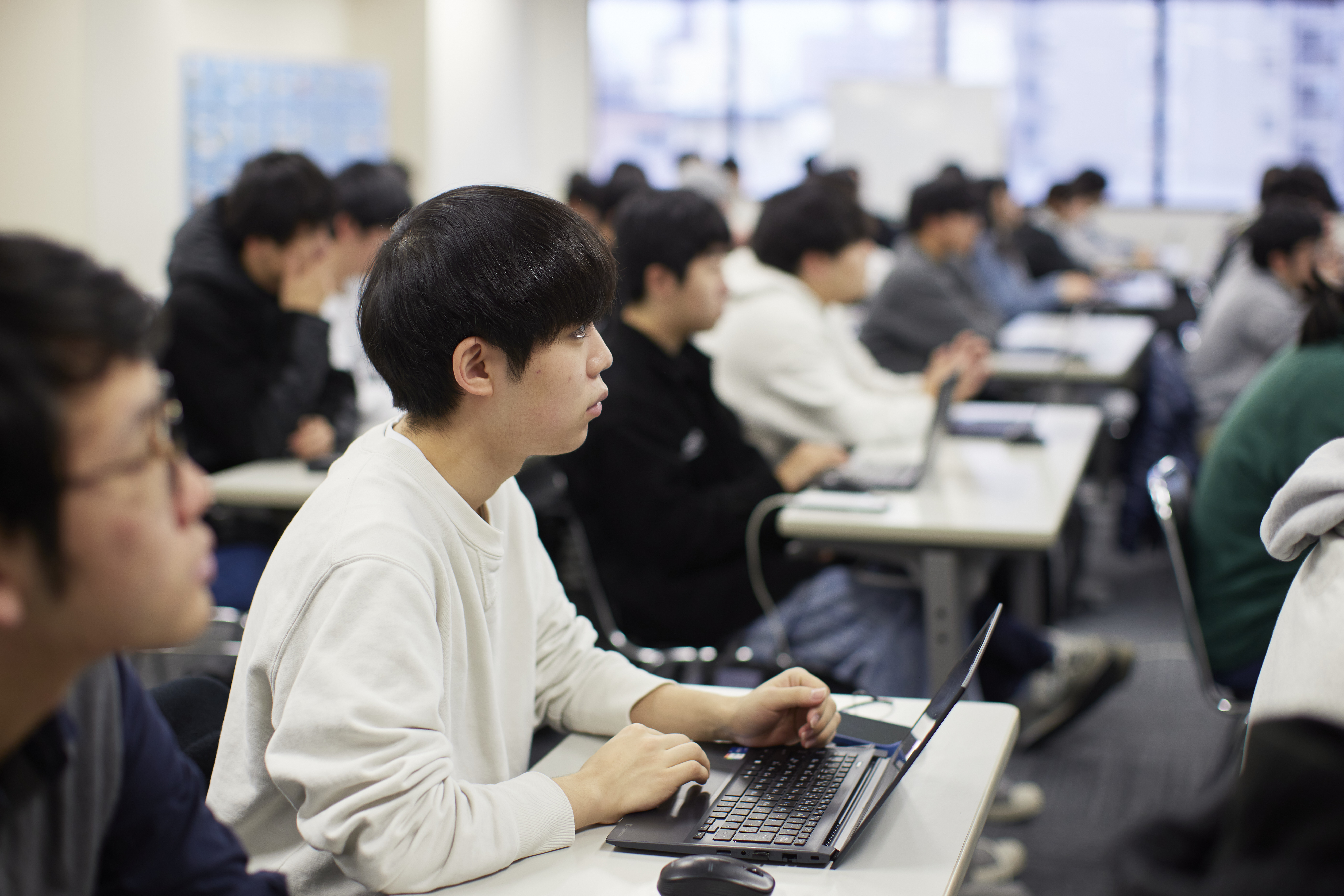 サイバーセキュリティ専攻の授業風景